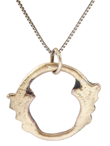 CELTIC PROSPERITY RING NECKLACE, C.300-100 BC - Fagan Arms
