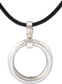 CELTIC PROSPERITY RING NECKLACE, C.400-100 BC - Fagan Arms