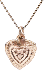 FINE VIKING HEART PENDANT NECKLACE, 11TH CENTURY - Fagan Arms