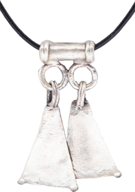 VIKING SORCERESS’S PENDANT NECKLACE 10TH-11TH CENTURY AD - Fagan Arms