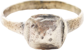 ROMAN PROSTITUTE'S RING, C.100-300 AD, SIZE 6 1/2 - Fagan Arms