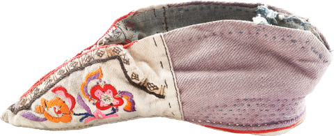 CHINESE LADY’S SHOE FOR BOUND FEET (FOOT BINDING), 19TH-EARLY 20TH CENTURY - Fagan Arms