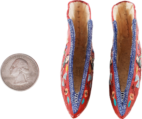 PAIR OF MINIATURE CHINESE SHOES FOR FOOT BINDING - Fagan Arms