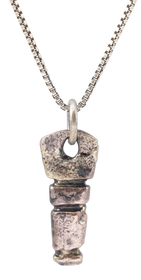 ROMAN WOMAN’S PENDANT NECKLACE, 200-450 AD - Fagan Arms