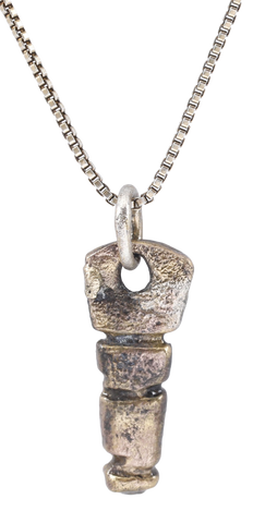 ROMAN WOMAN’S PENDANT NECKLACE, 200-450 AD - Fagan Arms