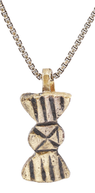ROMAN LEGIONARY’S SWORD BELT MOUNT NECKLACE, MID-LATE 4TH CENTURY AD - Fagan Arms