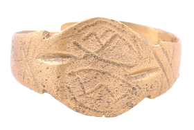 VIKING SHIELD RING, C.800-1000 AD, SIZE 9 ½ - Fagan Arms