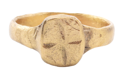 EUROPEAN CHRISTIAN RING, 1400-1600, SIZE 9 ¾ - Fagan Arms