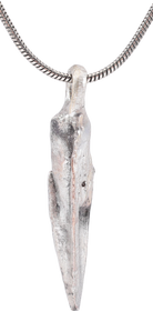 FINE GREEK SOCKETED ARROWHEAD NECKLACE, 690-250 BC - Fagan Arms
