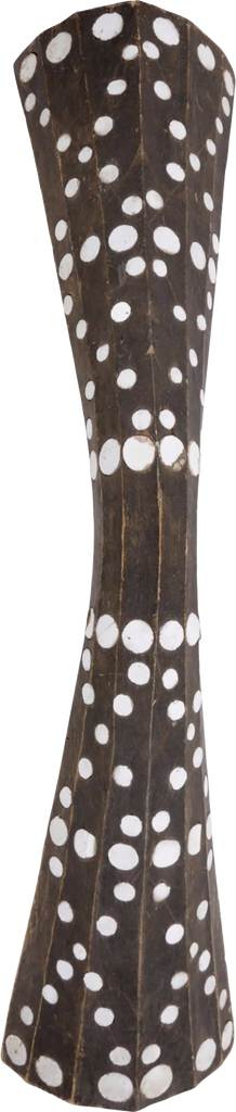 A VERY RARE MOLUCCAS WOOD PARRYING SHIELD - Fagan Arms