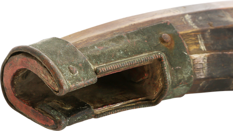 TIBETAN YAK HORN LIBATION FLASK, 18TH-19TH CENTURY - Fagan Arms