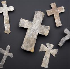 FINE ENGLISH MORTUARY CROSS, 14TH CENTURY - Fagan Arms