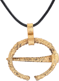 SUPERB VIKING PROTECTIVE BROOCH NECKLACE, C.850-1050 AD - The History Gift Store