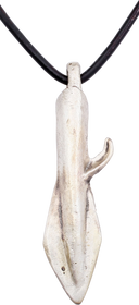 EASTERN EUROPEAN ARROWHEAD PENDANT NECKLACE, 700-200 BC - The History Gift Store