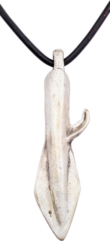 EASTERN EUROPEAN ARROWHEAD PENDANT NECKLACE, 700-200 BC - The History Gift Store