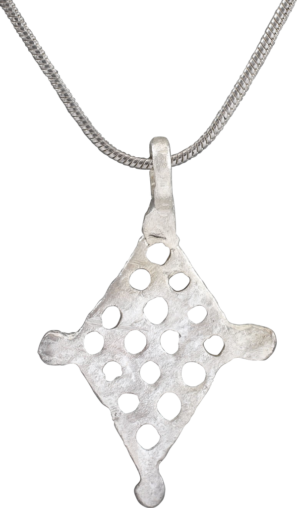 RARE VIKING LATTICE “FERTILE FIELDS” AMULET C.850-1050 AD - The History Gift Store