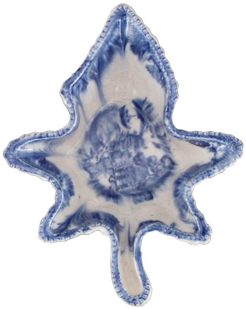 PORCELAIN PICKLE DISH C.1765 - The History Gift Store