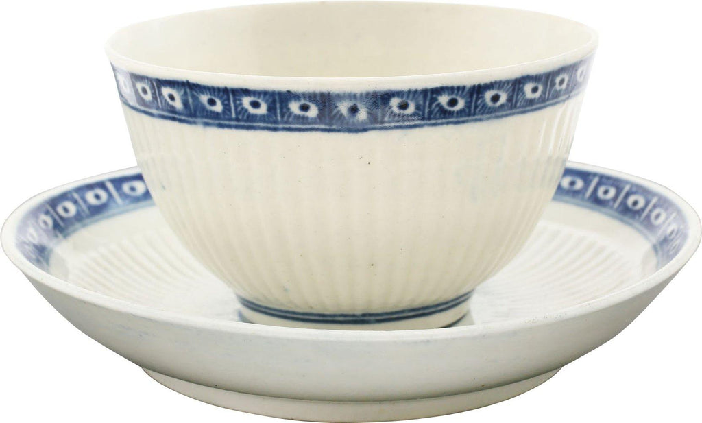 FIRST PERIOD WORCESTER TEA BOWL AND SAUCER. C.1770. - The History Gift Store