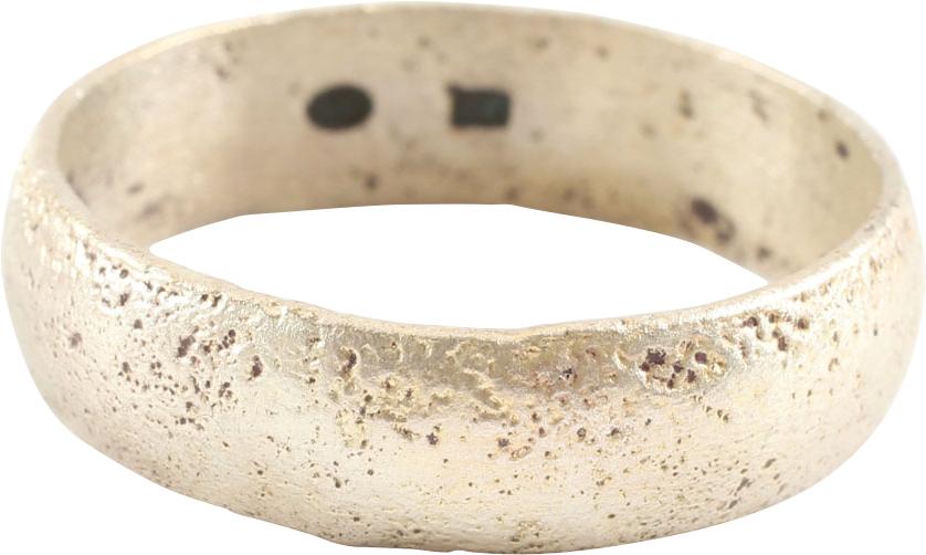 EUROPEAN MAN’S WEDDING RING, C.1600, SIZE 14. - The History Gift Store