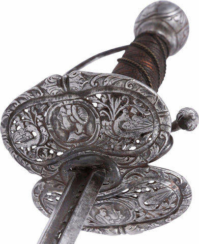 A FINE NORTH ITALIAN RAPIER C.1640-60 - The History Gift Store