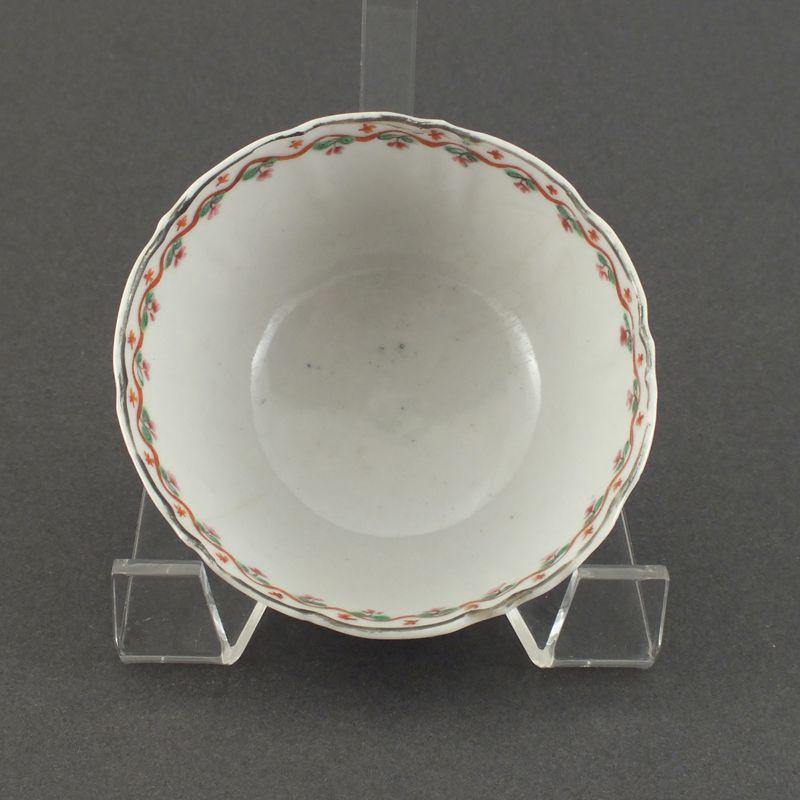 CHINESE EXPORT TEA BOWL C.1780 - The History Gift Store