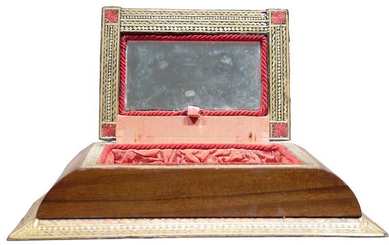 FRENCH PRISONER OF WAR JEWELRY BOX - The History Gift Store