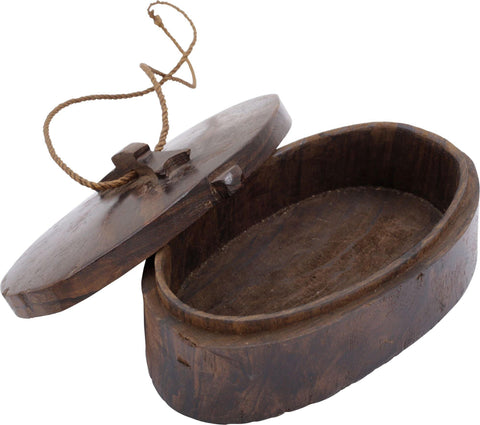 UNION ISLANDS CARVED WOOD BOX FROM TOKELAU - The History Gift Store